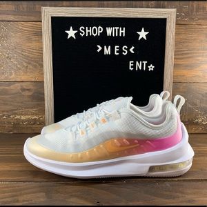 womens nike air max axis premium